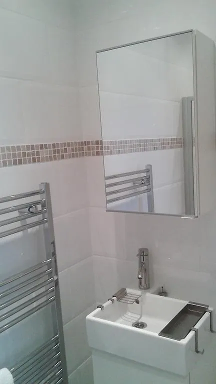 Leopold Lodge Antwerp Apartment